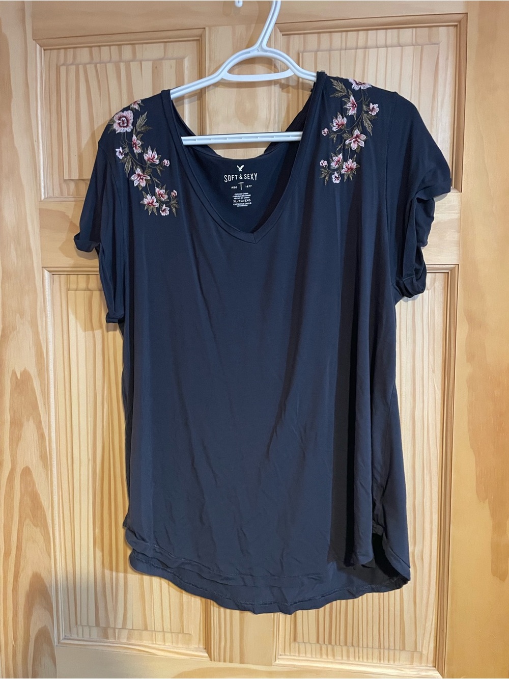 American Eagle Outfitters Black V-Neck Tee with Pink Floral Embroidery